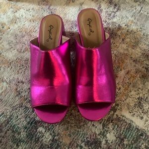FUN PINK METALLIC MULES